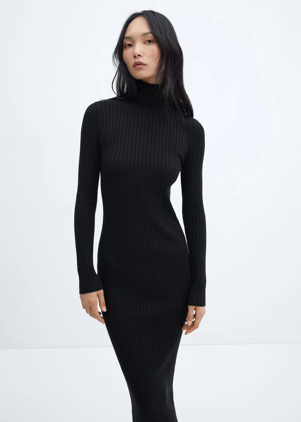 Kleider und jumpsuits für Damen 2023 | Mango Deutschland | MANGO (DE)
