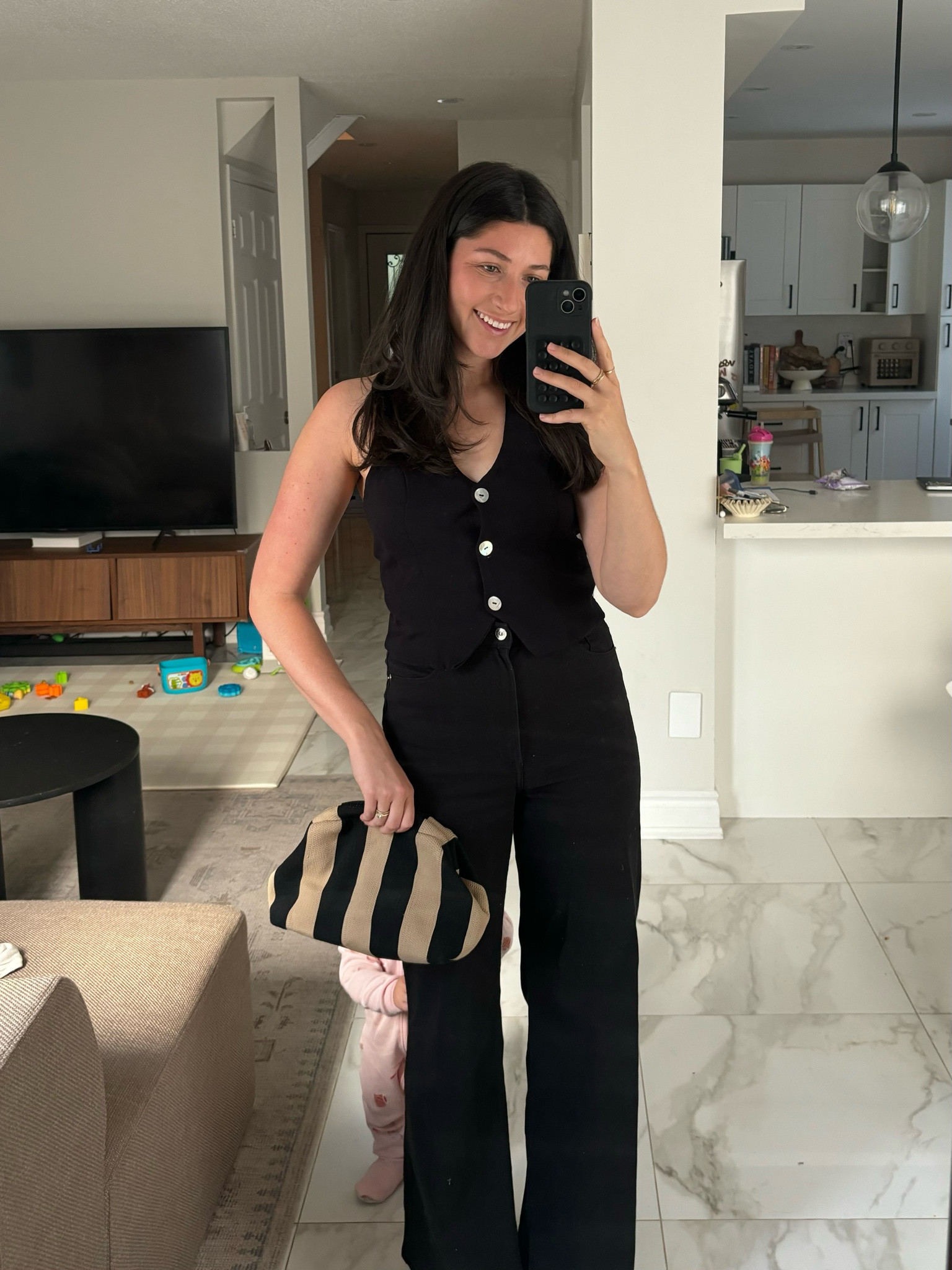 the most flattering black jeans!🖤

#LTKautumn