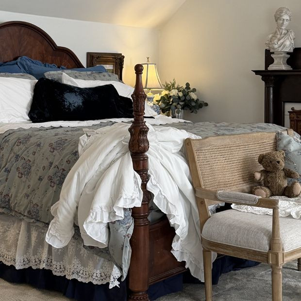 Ruffle Lace Throw | Antique Farm House