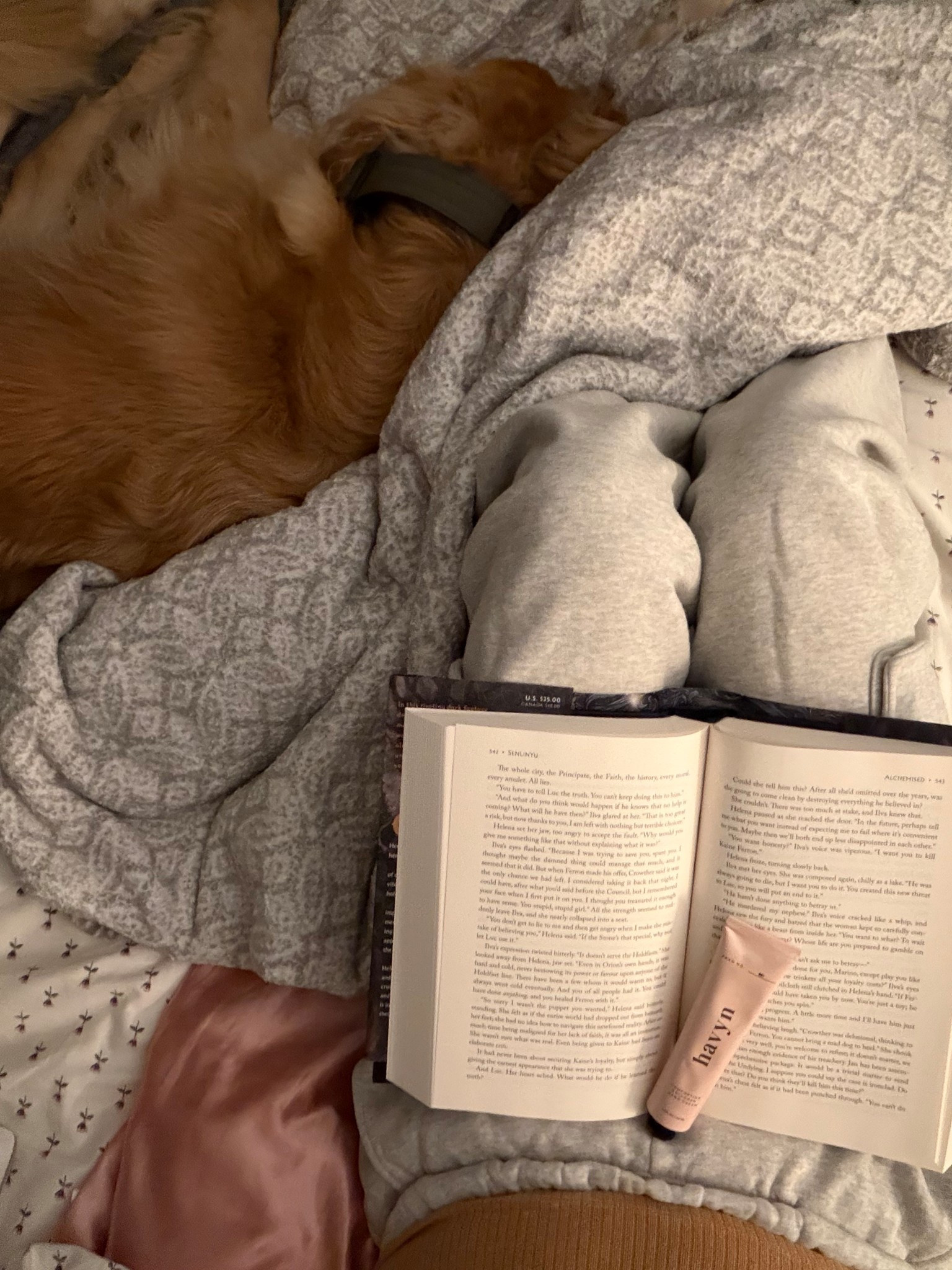 cozy fridays at home ✨🤍☕️

#LTKselfcare #LTKBeauty #LTKdayinmylife