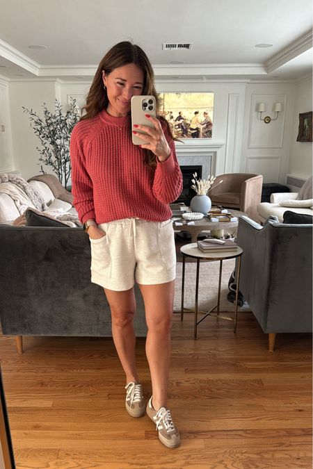 A perfect Sprinter (Spring-Winter) outfit from @varley 

Wearing size small in the both the shorts & sweater. 

Size down 1/2 size in shoes 



#LTKStyleTip #LTKShoeCrush #LTKFindsUnder100