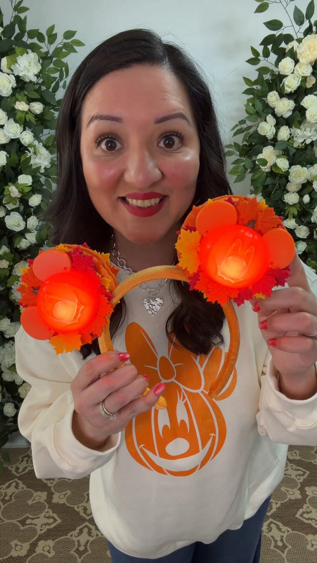 🎃✨ BACK IN STOCK! ✨🎃

These Mickey Mouse Light-Up Jack-o’-Lantern Wreath Ears are BACK on the @Disney Store website! 🎃🖤 And can we talk about how much they look like the glowing pumpkins on Main Street?! 😍✨

They light up for the perfect Halloween glow and are an absolute MUST for your Disney Halloween outfits! 🎃🐭

🔗 I have them linked in my LTK—grab them before they disappear again!

#DisneyEars #DisneyHalloween #MickeyEars #DisneyStore #Pumpkinears

#LTKdayinmylife #LTKgrwm #LTKootd