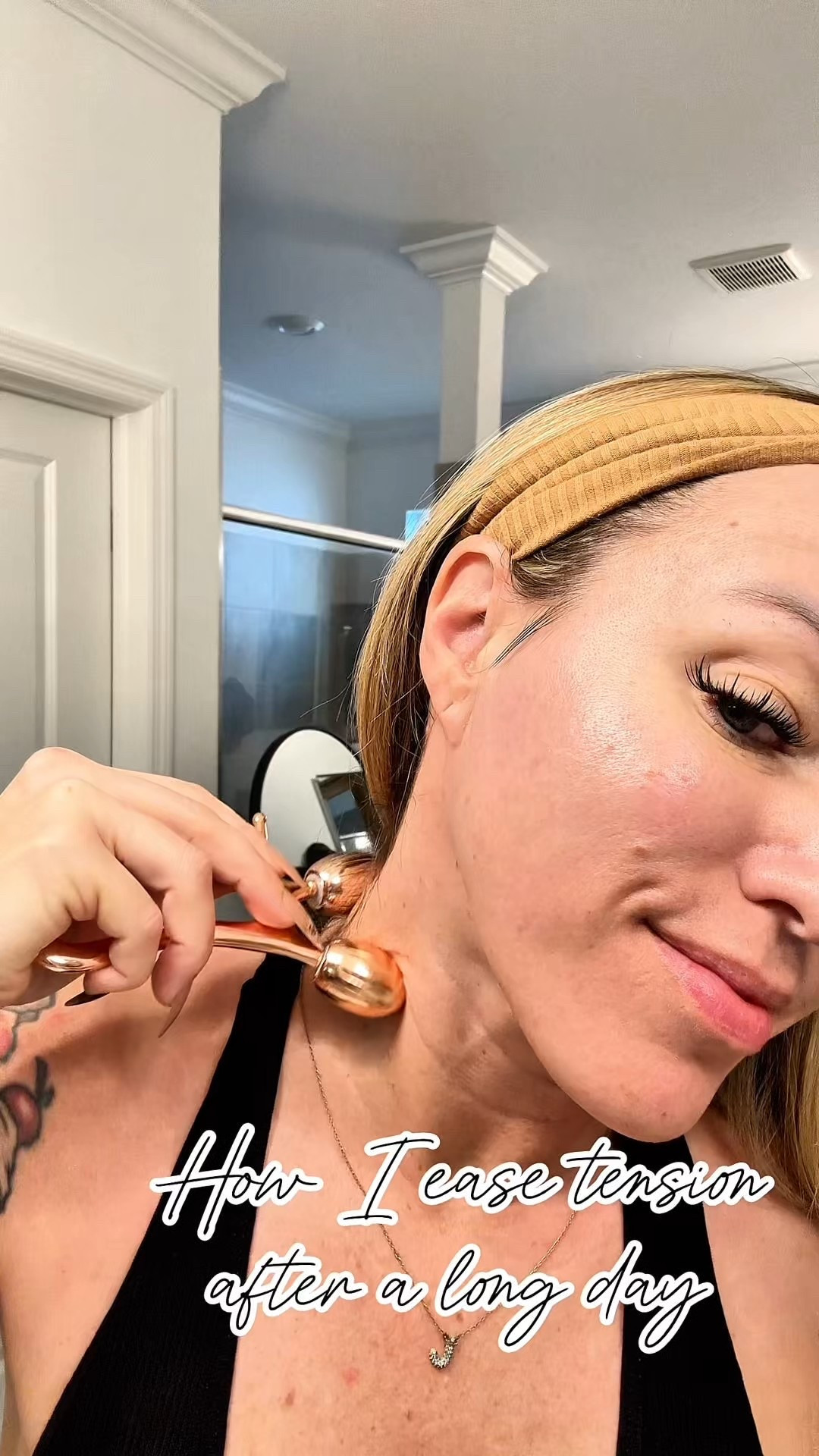 The Yeamon Rose Gold Roller + Gua Sha Set has become part of my regular self-care routine ✨ I use the roller and comb edge to help relieve tension through the neck, shoulders, and face, and the gua sha for gentle sculpting along the jawline, cheeks, and neck.

I love how versatile this set is for both facial and body massage, and the rose gold finish feels so luxe. It also comes with a travel bag and polishing cloth, which makes it easy to store or take on the go.

💗Shop the triangle set for facial contouring . 

💗Shop curved set for body massage. *Demonstrated in video 

Gifted items | Commissionable links

@yeamon_beauty
#skincare #guasha #glowyskin #puffiness #antiaging #faceyoga #naturalbeauty

#LTKmomlife #LTKselfcare #LTKOver40