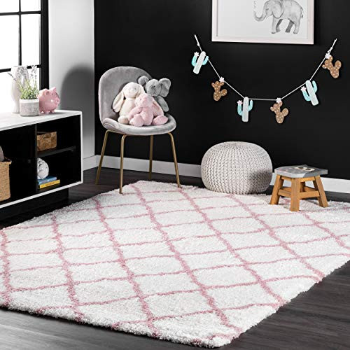 nuLOOM Nelda Trellis Shag Area Rug, 6' 7" x 9', Baby Pink | Amazon (US)
