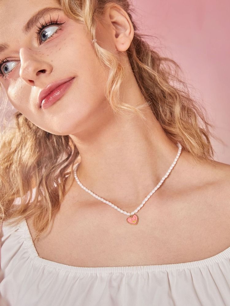 New
     
      ROMWE Heart Pendant Faux Pearl Beaded Necklace | SHEIN