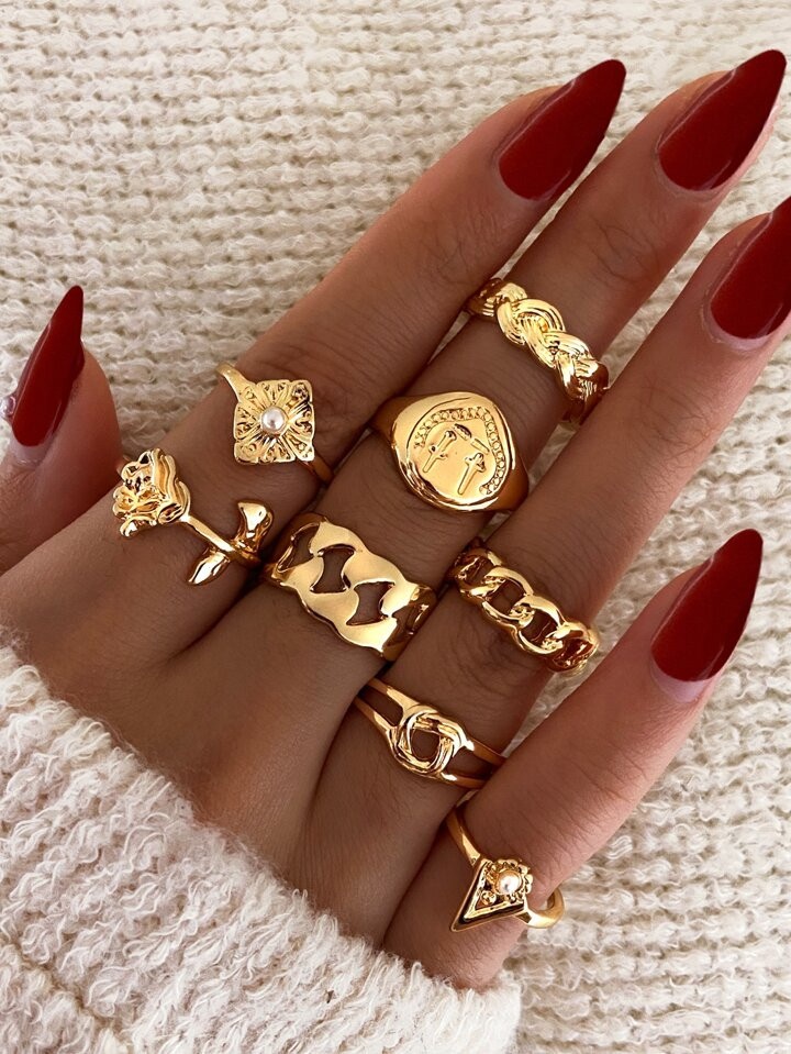 $1.36     
    $1.70
   
  -20%
        Save $0.07 off this item after joining.  8pcs Metal Flowe... | SHEIN