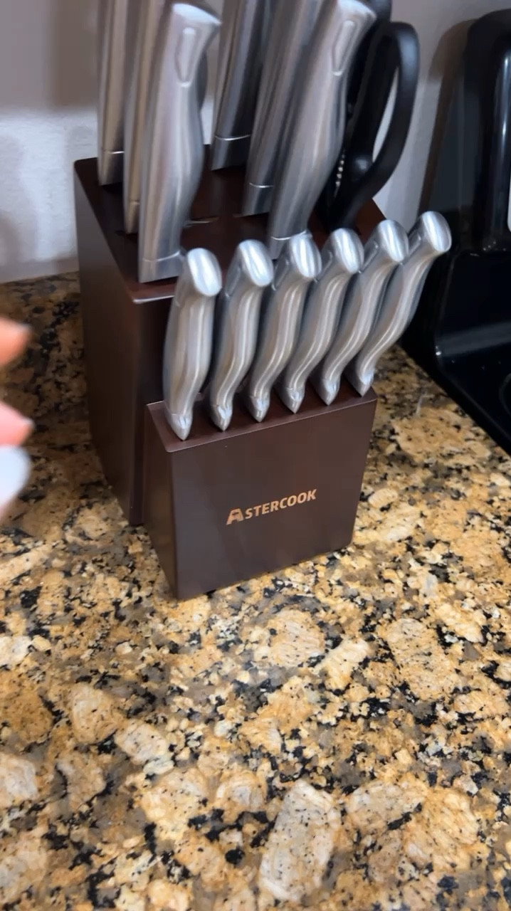 Classy knife set #kitchen #cooking 

#LTKhome #LTKsalealert