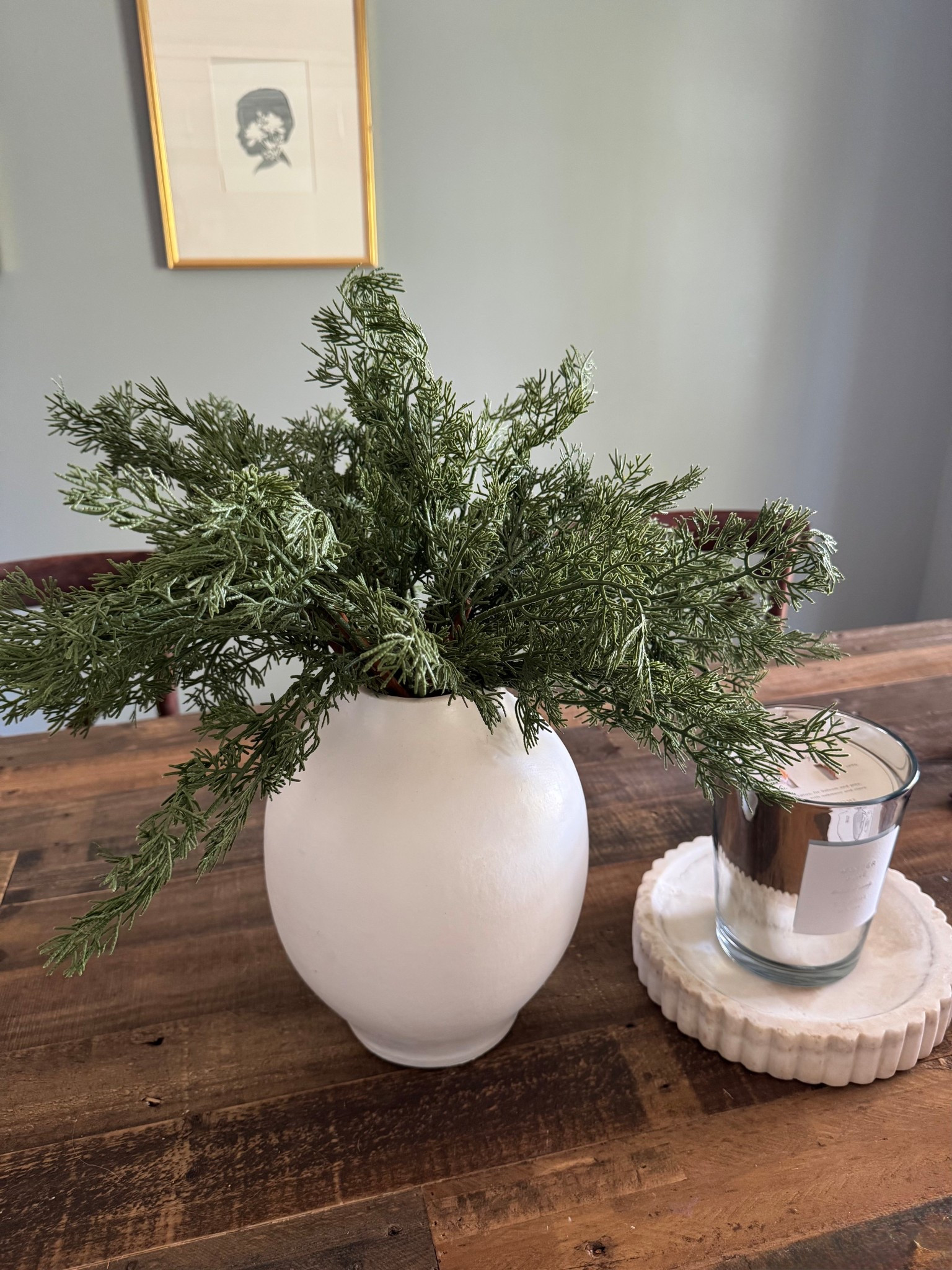 Amazon real touch stems
These stems are great for lower vases and I did not have to bend stem ends at all! Perfect for styling during the holidays or winter 

#LTKHoliday #LTKSeasonal #LTKStyleTip