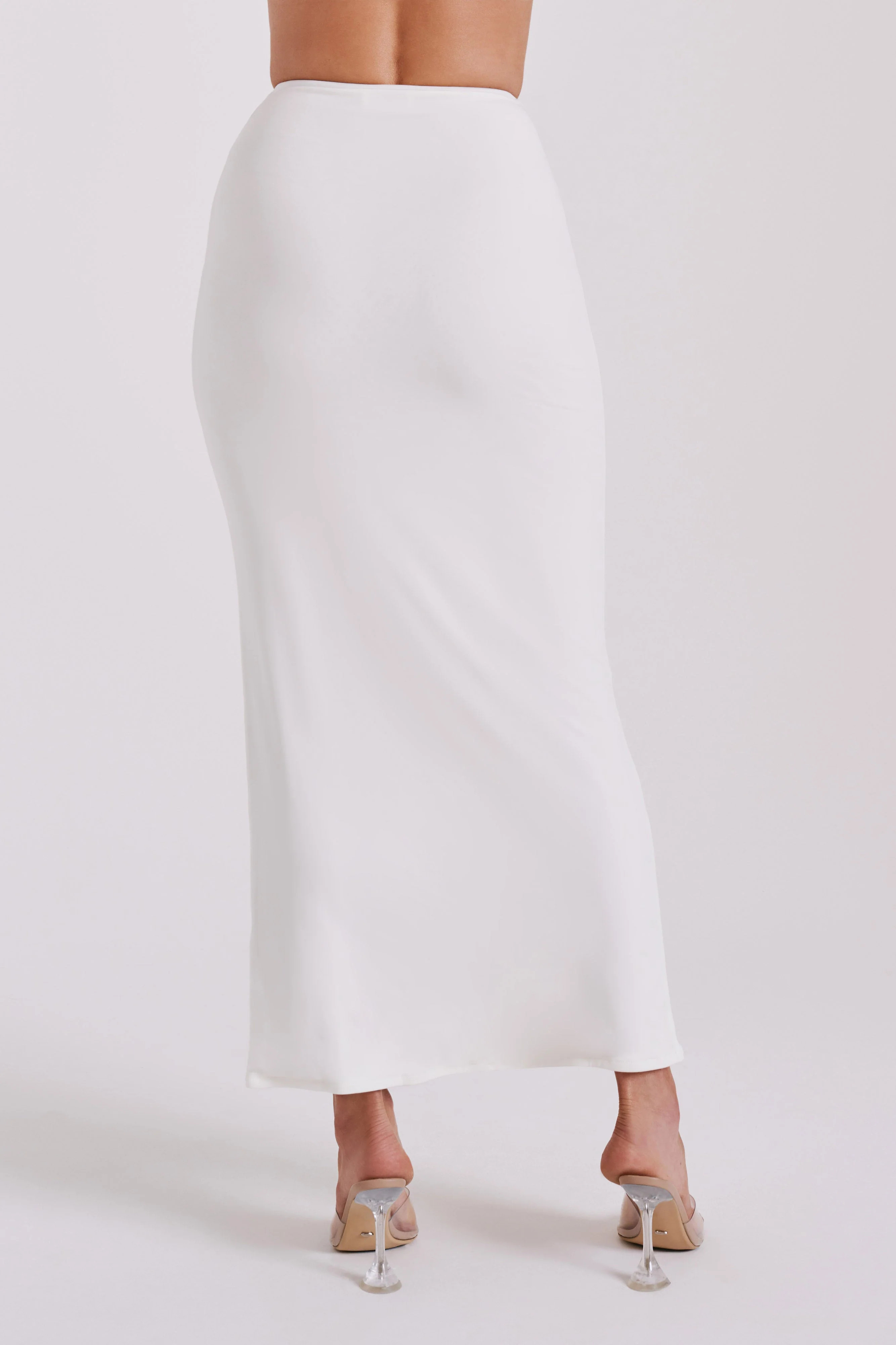 Ceri Maxi Twist Skirt - White | MESHKI US