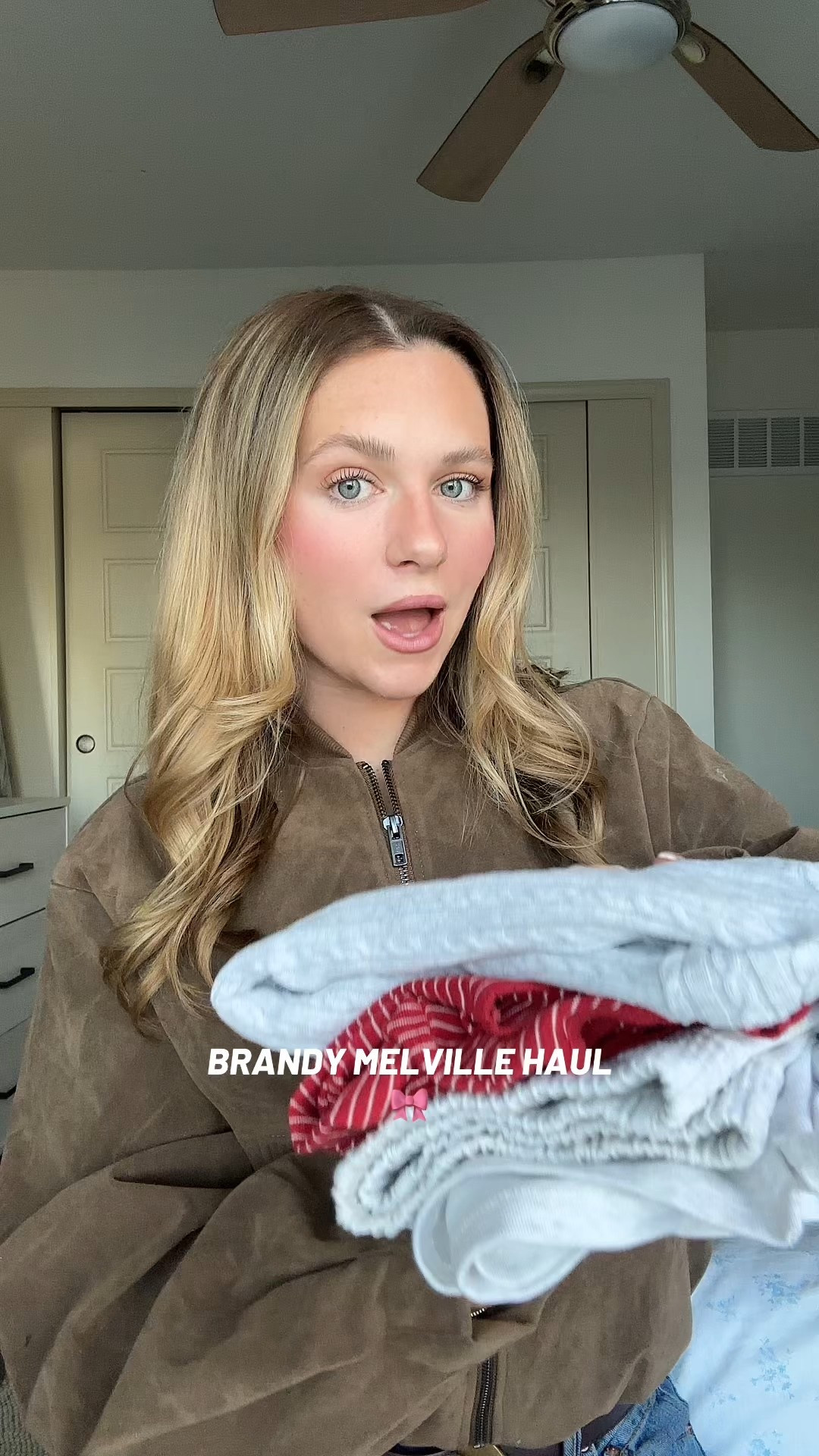 Brandy Melville, cardigan, sweaters

#LTKPetite #LTKFindsUnder50 #LTKSeasonal