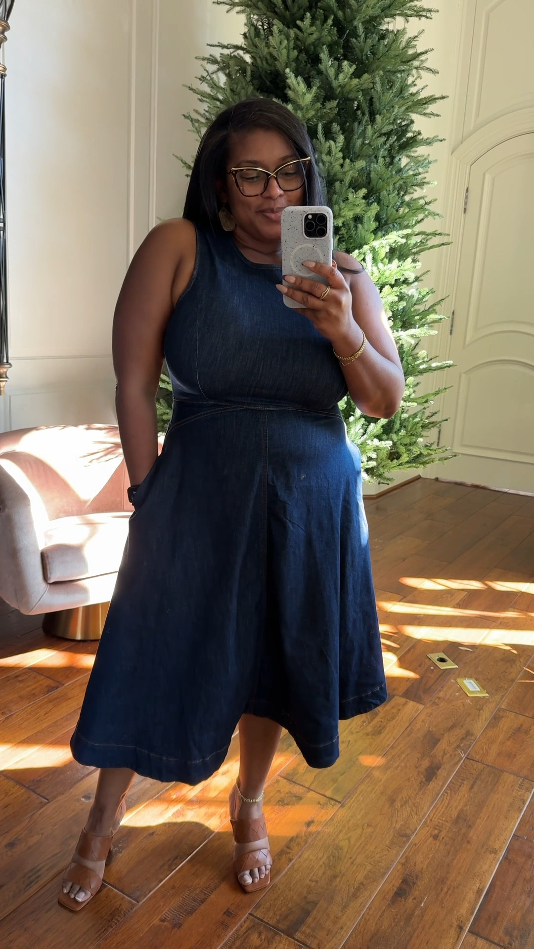 Denim dress for EVERY body type on sale for $25!

#LTKFindsUnder50 #LTKPlusSize #LTKCyberWeek