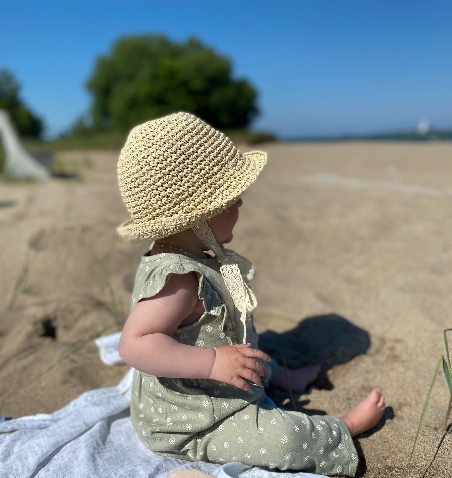 You find the most adorable straw summer baby hat on Amazon!! The lace tie is everything! 

#amazonfind #amazonkids 
#ad #ads #strawhat #babyhat #summerhat #kidswear #kidshat

#LTKbaby #LTKcanada #LTKsummer