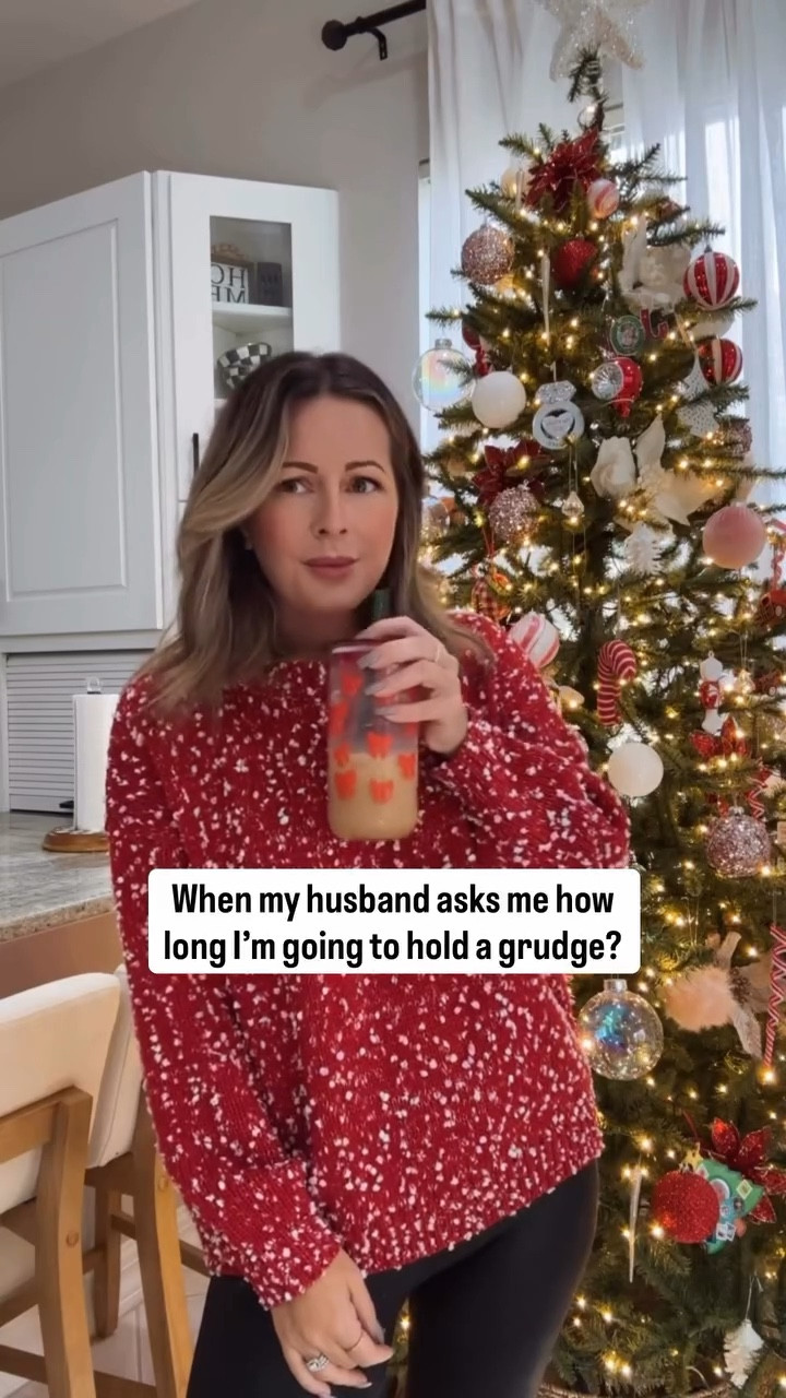 I’ll give you one guess 😏 

Ilda15 for 15% off my sweater 🎁✨

#relatable #marriagehumor #marriedlife #funny #trending #50cent #trendingnow #wifehumor #wivesbelike