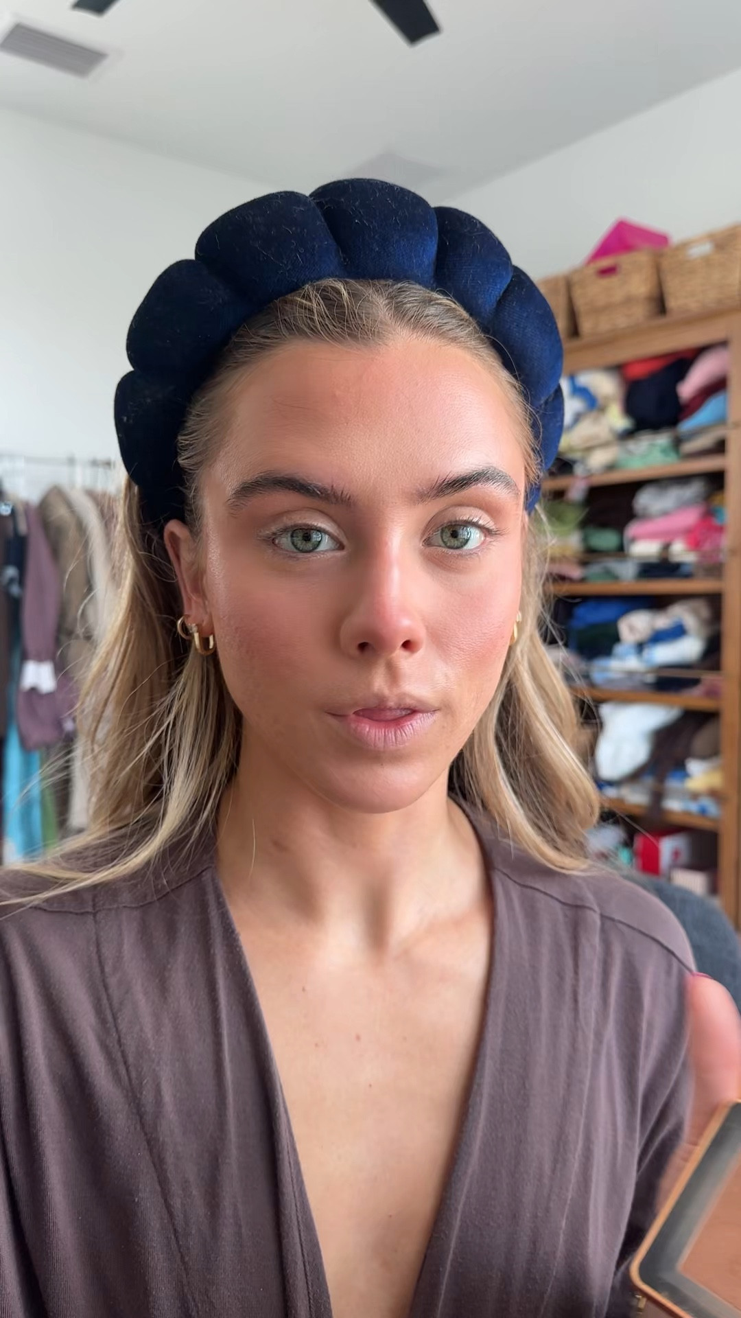 Haus labs powder bronzer shade Amber horizon medium. What it is: A non-comedogenic, talc-free bronzer with fermented arnica and squalane that seamlessly blends and blurs while adding natural warmth with up to 12-hours of wear.

#LTKgrwm #LTKBeauty #LTKFindsUnder50