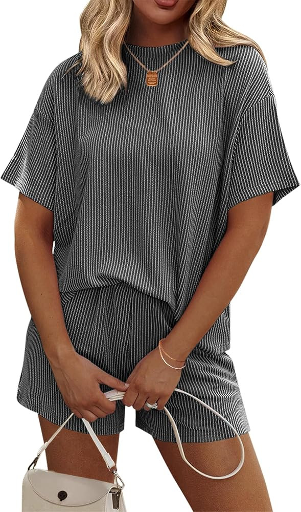 Ekouaer Womens Pajama Sets Short Sleeve Lounge Sets 2 Piece Pjs Tops and Shorts Outfits Matching ... | Amazon (US)