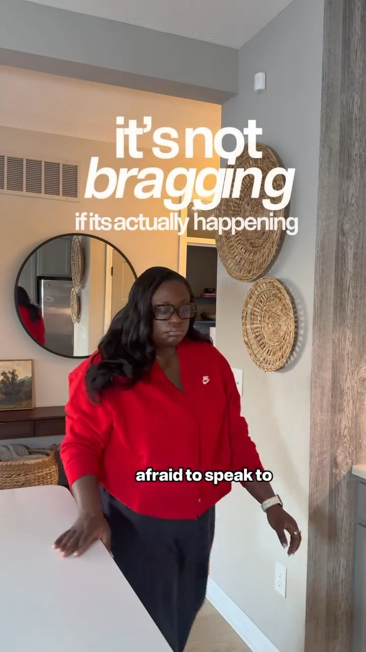 Things I wish I knew sooner in my career: you gotta make your wins known. Do not expect others to speak for you and also anyone who gets uncomfortable when you share your accomplishments is a HATER.

#corporatelife #9to5life #corporatemillennial #career #lifelessons