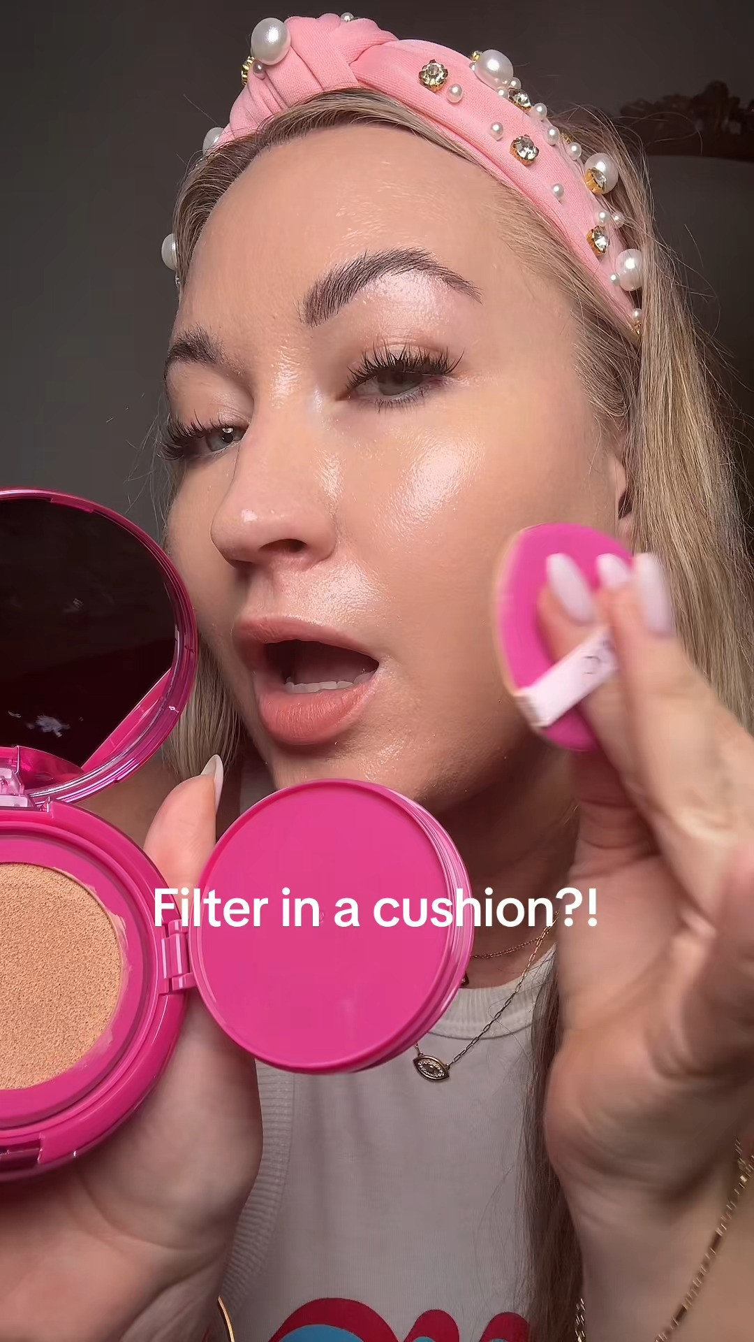 I thought this Skintific cushion foundation would crease but now I’m confused #viralbeauty #ad

https://www.tiktok.com/@allyshopsalot/video/7636182197627669773?is_from_webapp=1&sender_device=pc&web_id=7595868255789630984 

 