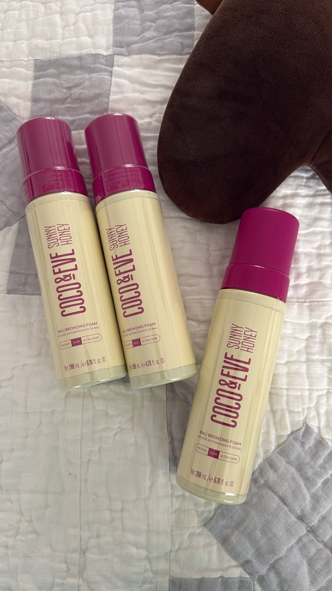 Go-to sunless tanner

Smells good
Olive undertone 
No splotching

#LTKgrwm