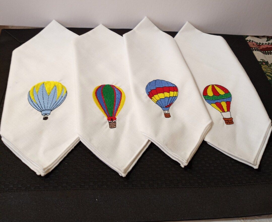Set of 4 Vtg Embroidery Hot Air Balloon Cloth Dinner Napkins - Etsy | Etsy (US)
