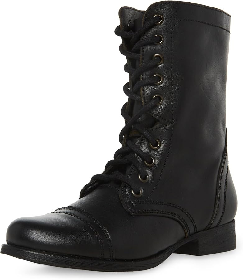 Steve Madden Women's Troopa Lace-Up Boot | Amazon (US)