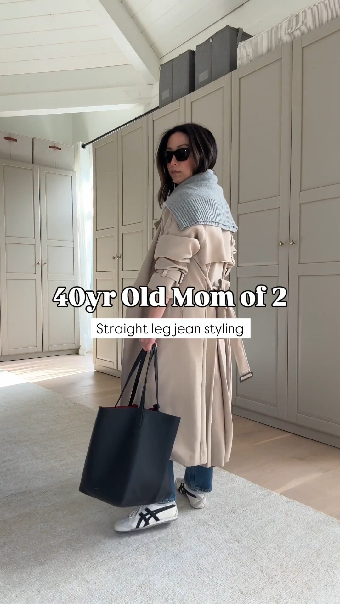 40yr old mom of 2 : how to style straight leg jeans. 

Oak + Fort trench coat xx
Madewell tee xs
AGOLDE Mid Rise Crop 24 - size down
Madewell socks (old)
Sam Edelman loafers 5 
Mansur Gavriel tote
YSL sunglasses

Onisuka Tiger sneakers 4 mens
Everlane cashmere sweater xs

Petite style, jeans, mom outfits 

#LTKootd #LTKPetite #LTKgrwm