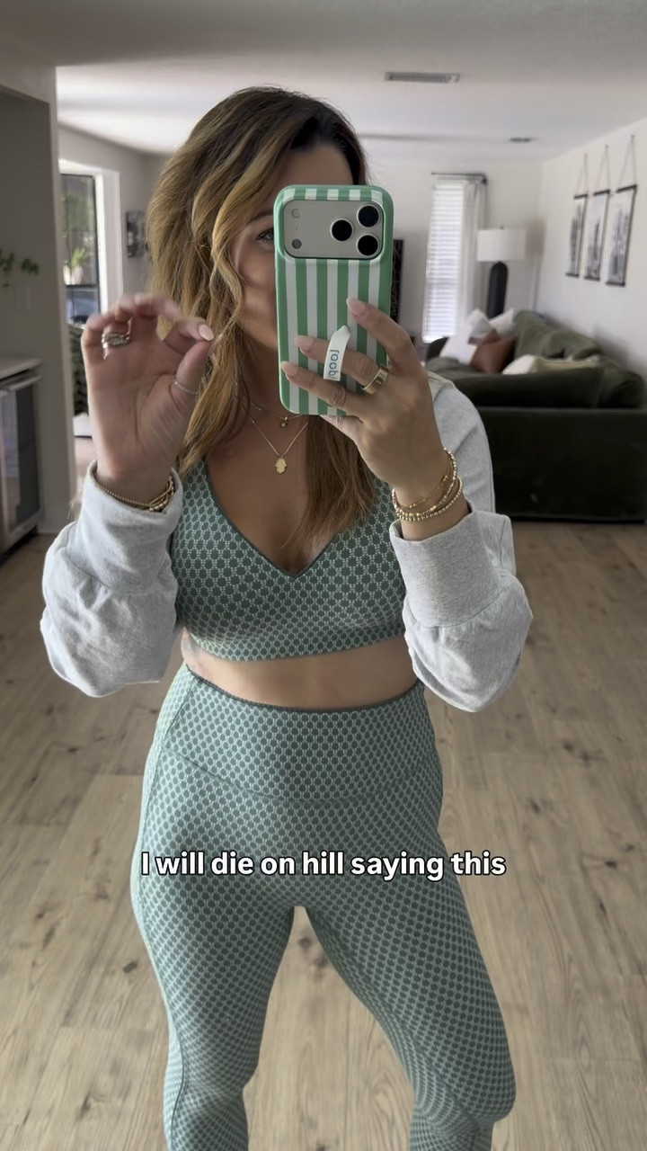 I will die on a hill saying this — do NOT sleep on @Target activewear!! It is SO good ladies!

The quality is insane for the price point. Buttery soft, stretchy, and the print is so cute!

#LTKfitnessgoals #LTKActive #LTKootd