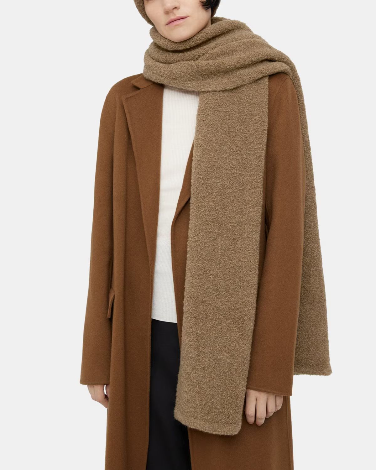 Oversized Scarf in Knit Bouclé | Theory Outlet