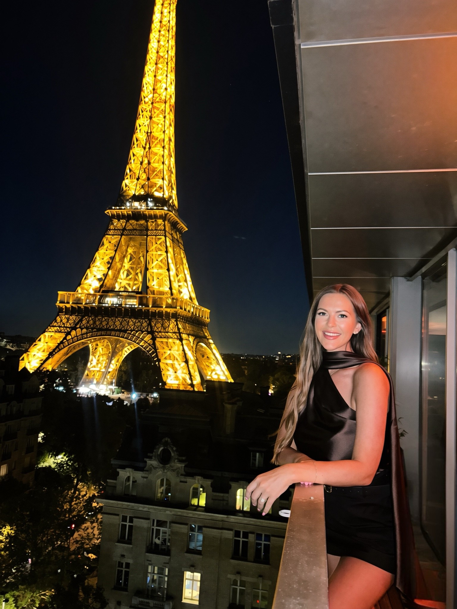 Paris #ootd #paris #eurosummer #travel

#LTKootd #LTKTravel #LTKSaleAlert