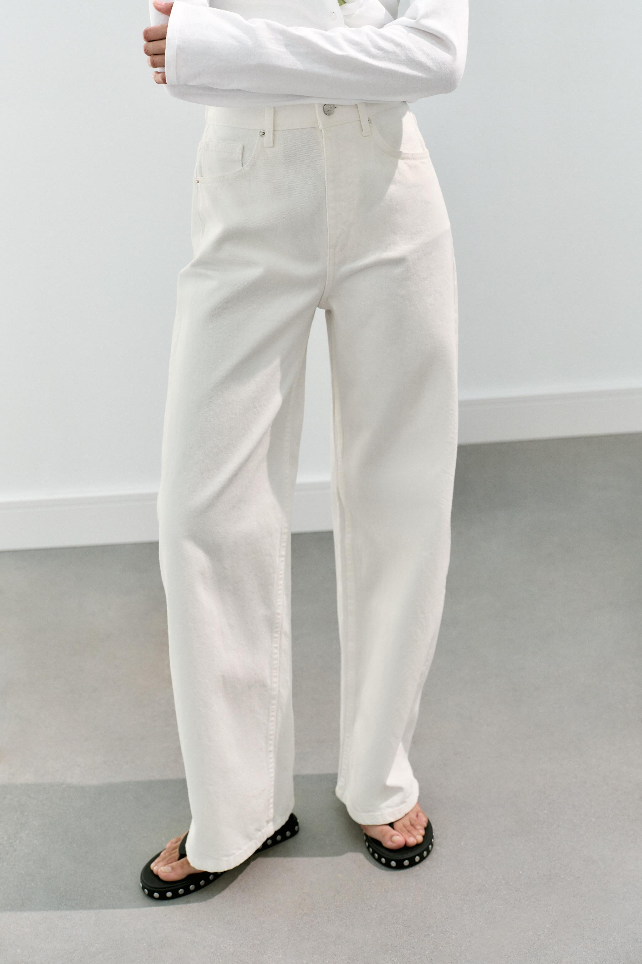 HIGH WAIST \u2013 EXTRA WIDE LEGFive-Pocket-Jeans mit hohem Bund. Extra langes, weites Bein. Rei\... | Zara DE
