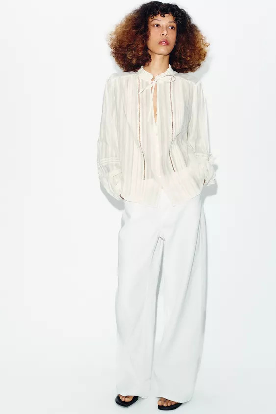 ROMANTIC LACE INSERT BLOUSE | Zara US