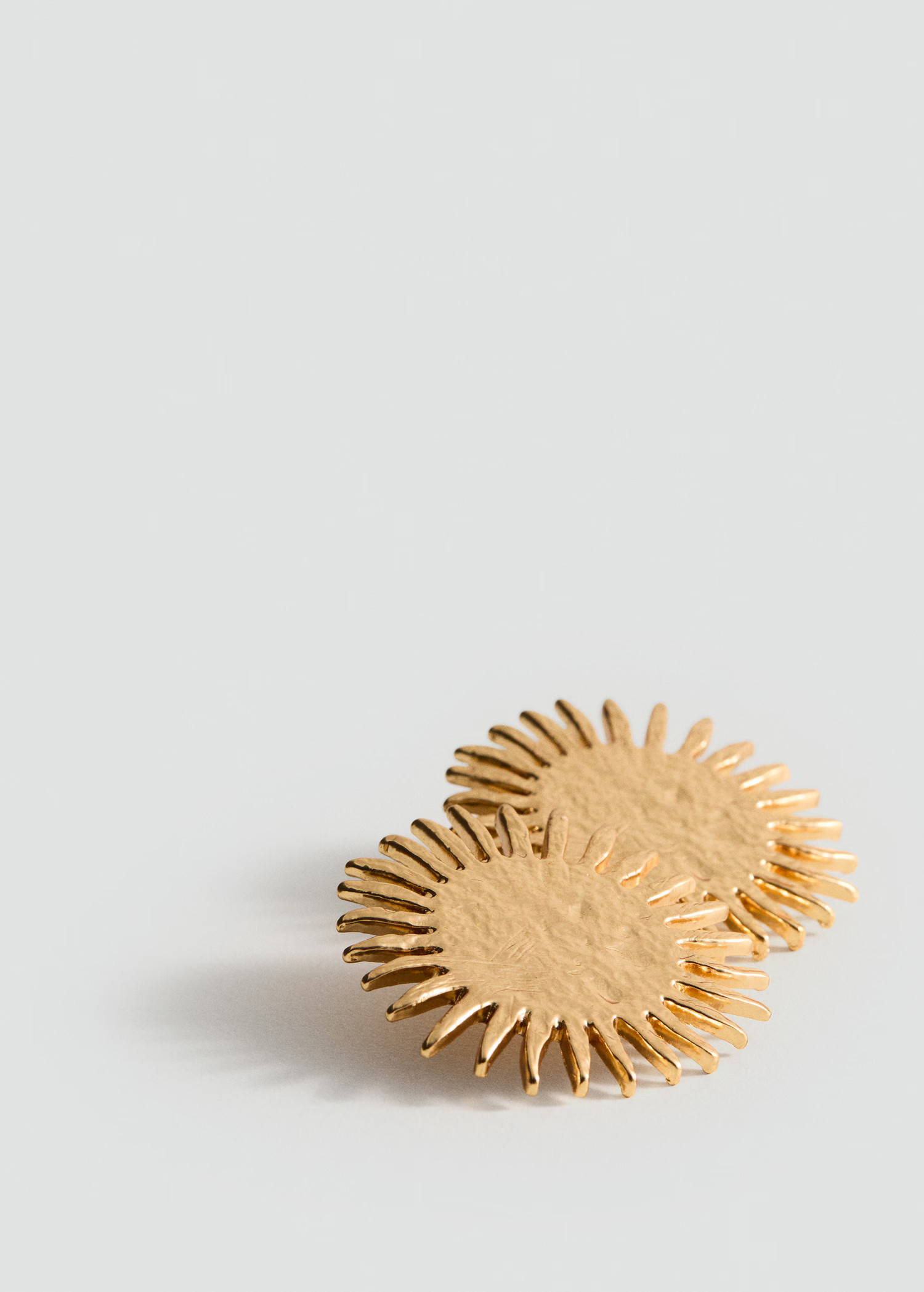 Sun design earrings - Women | MANGO USA | Mango (US/MX/AU)