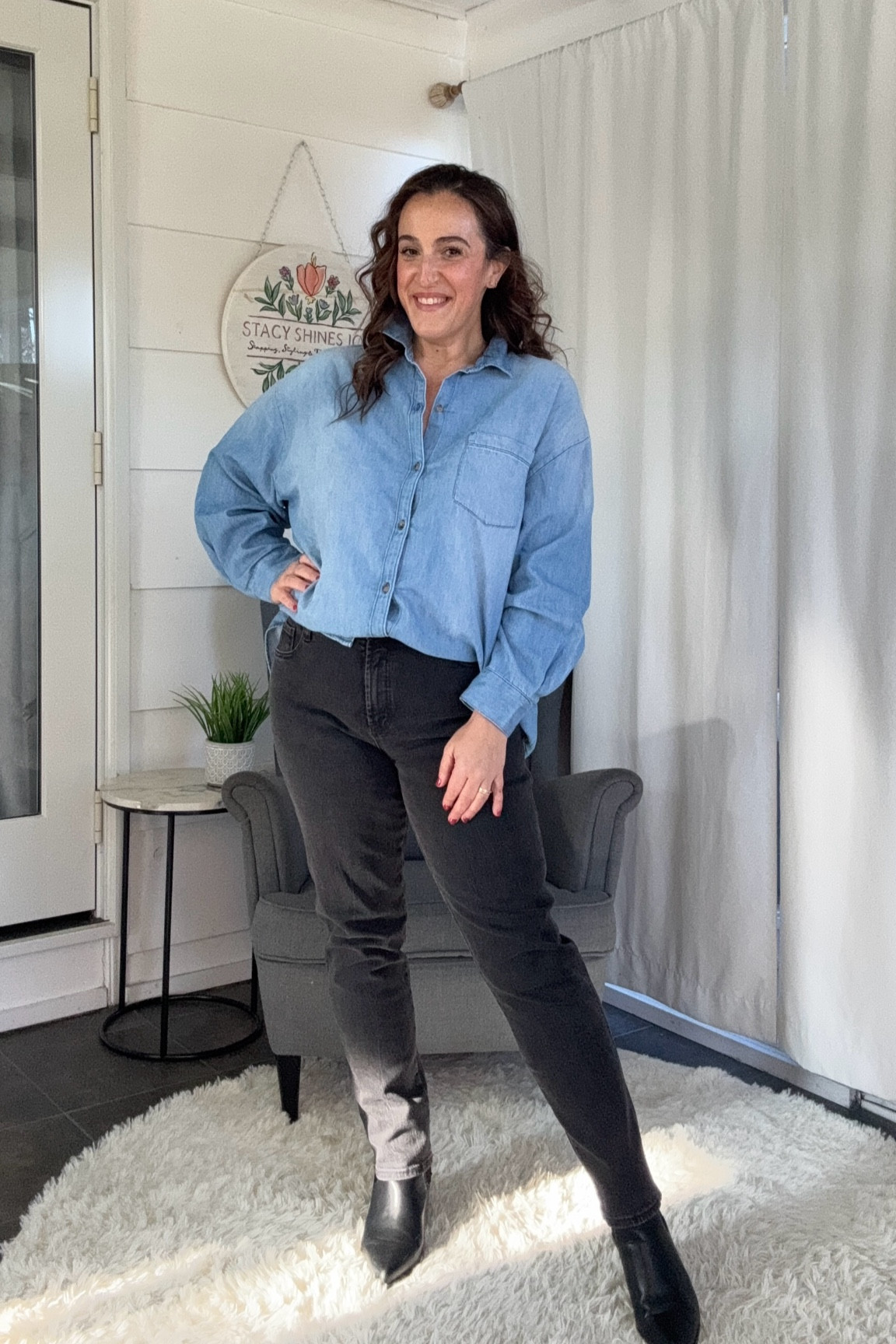 Oversized denim shirt with slim straight jeans.
Shirt runs big - I need a medium but wearing a large.
Jeans runs big true to size or down if in between. 

#LTKOver40 #LTKStyleTip #LTKFindsUnder50