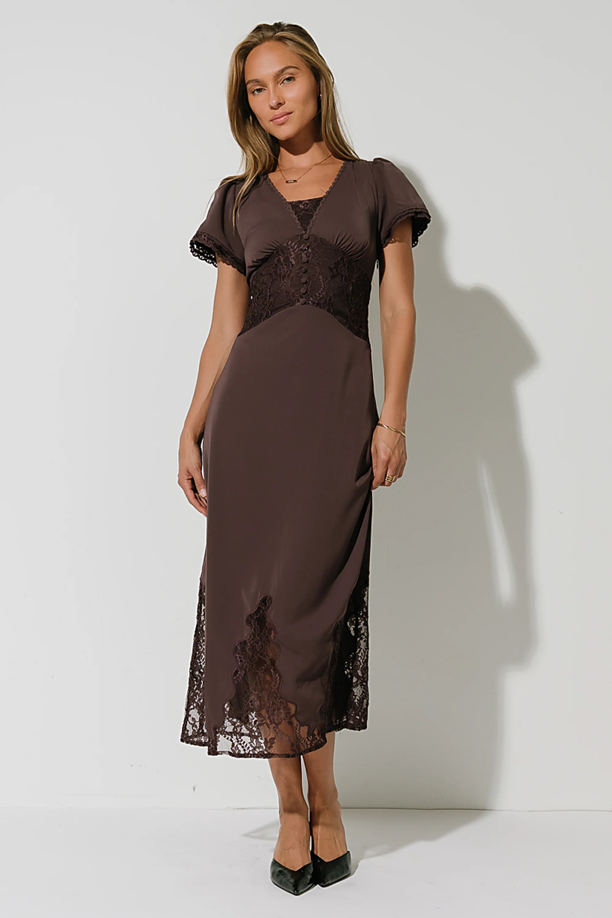 Alaina Lace Maxi Dress in Plum | Böhme US