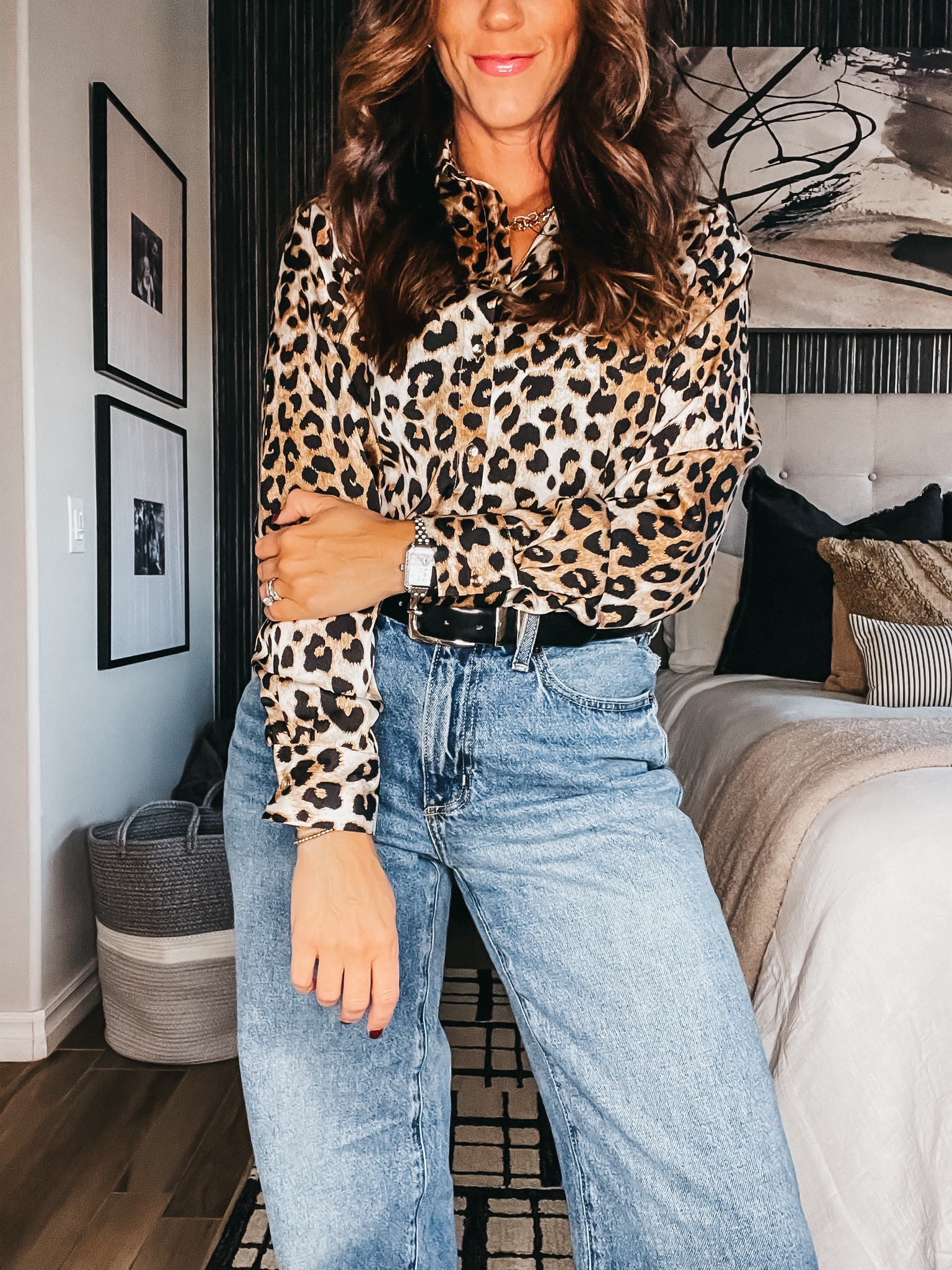 Leopard blouse and 90 straight jeans, wearing size 4! 

Fall style, Thanksgiving outfit idea, winter style, leopard trend, jeans 

#LTKFindsUnder50 #LTKSaleAlert #LTKStyleTip