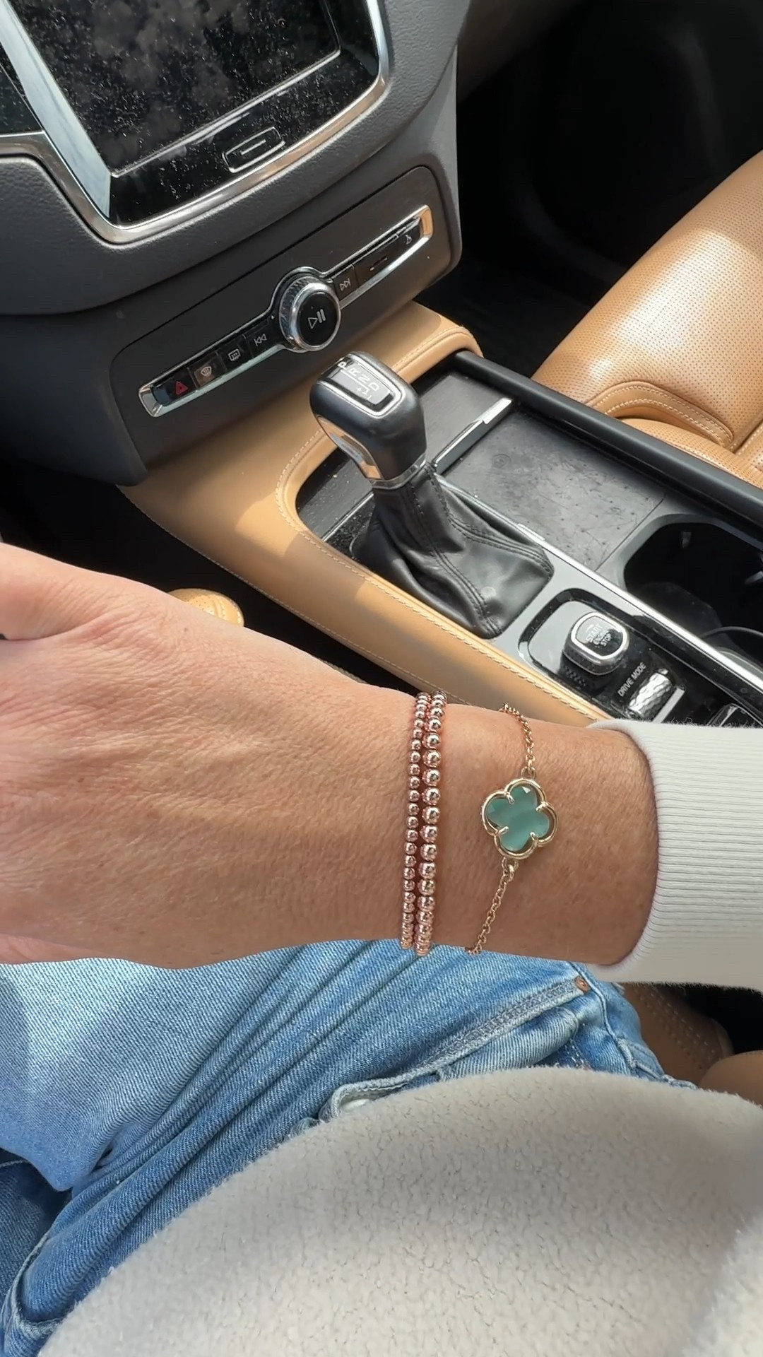 ✨ Holiday Gift Idea: Rose Gold Bead Bracelets ✨
These are my go-to rose gold for nail bead bracelets — I absolutely love them! I have a stack of three different sizes, and they’re perfect for every outfit of the day. I wear them almost every day because they’re so versatile — beautiful on their own or layered in my bracelet stack with other pieces. 💕

The rose gold is my favorite, but I also have the yellow gold set and they’re just as stunning. These bracelets make the perfect holiday gift idea for anyone who loves classic, everyday jewelry with a touch of shine.

💝 Gift Tip: Zoe Lev usually goes on sale early for Black Friday, so I’ll keep you guys posted on the deals!

#HolidayGiftGuide #RoseGoldBracelets #BraceletStack #OOTD #EverydayJewelry #GiftIdeas #ZoeLoveJewelry #BlackFridayFinds #JewelryLover

#LTKGiftGuide #LTKCyberWeek #LTKootd