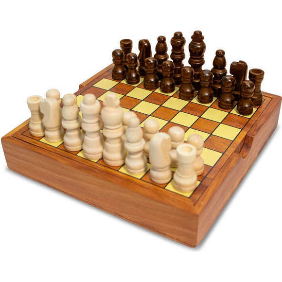 BrainCandy Wooden Chess | Maisonette