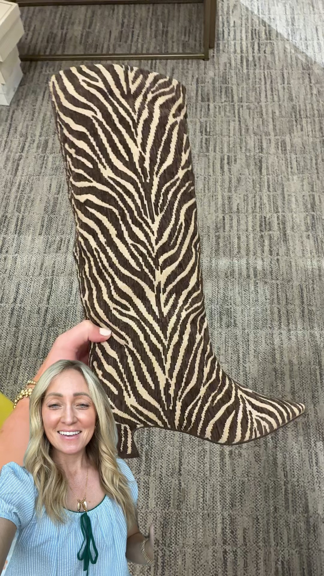 The BEST shoes and boots of the Nordstrom anniversary sale!!! Obsessed and by far the best category of the sale! Sizes sell out FAST! 

@nordstrom #ad

#LTKSaleAlert
