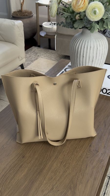 Amazon bag organizer must have #organizer #bag #bagorganizer #totebagorganizer #totebag #baginsert #gamechanger #amazon #musthave #diaperbag #diaperbagorganizer

#LTKFindsUnder50 #LTKFindsUnder100 #LTKItBag