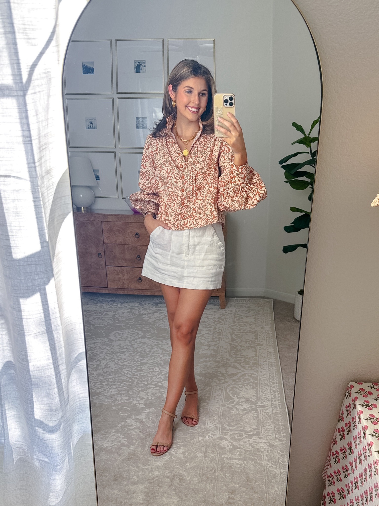 A roundup of some of my fave tops! Wearing an XS in this one.

#LTKStyleTip