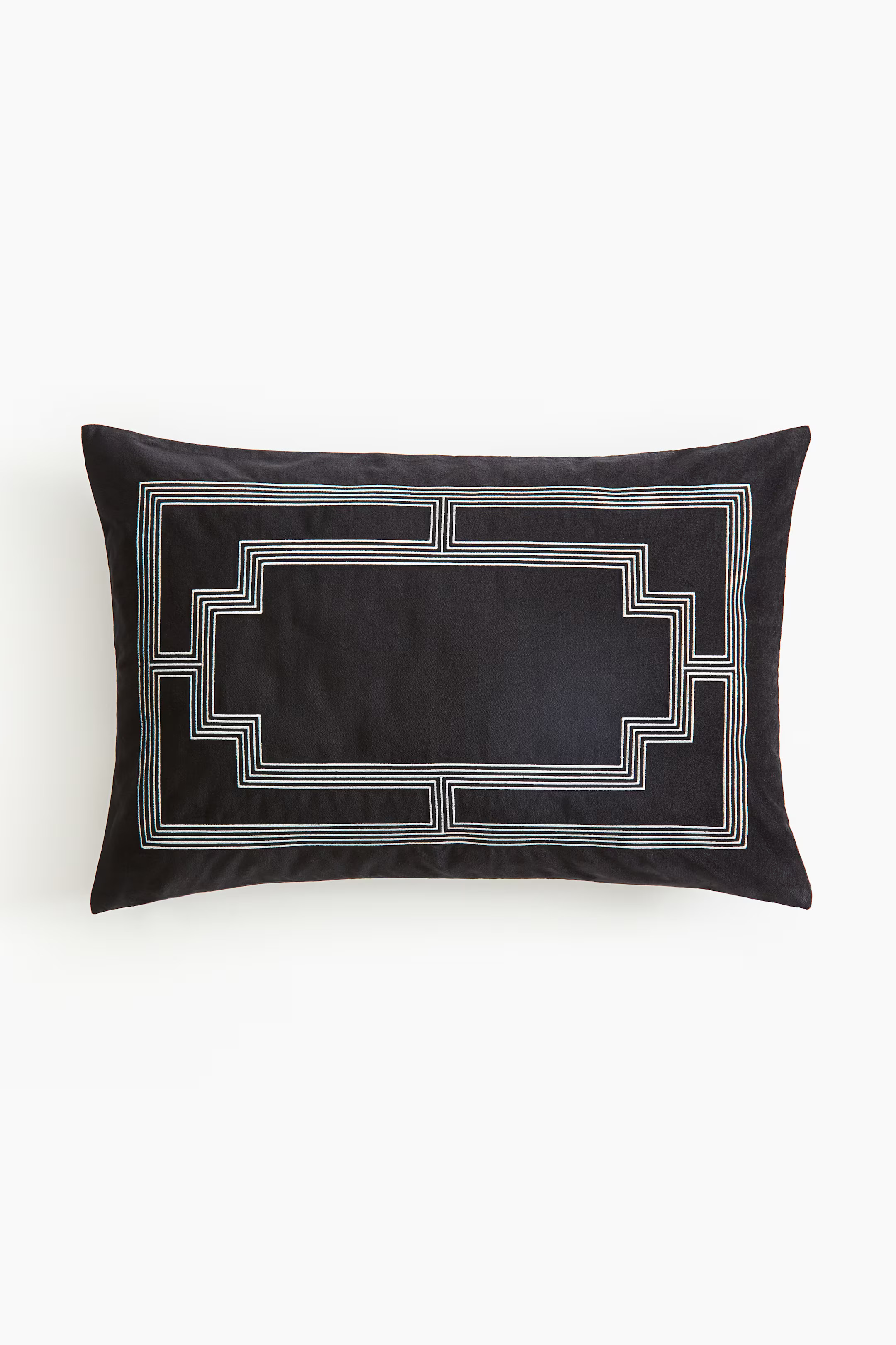 Velvet Cushion Cover | H&M (US + CA)