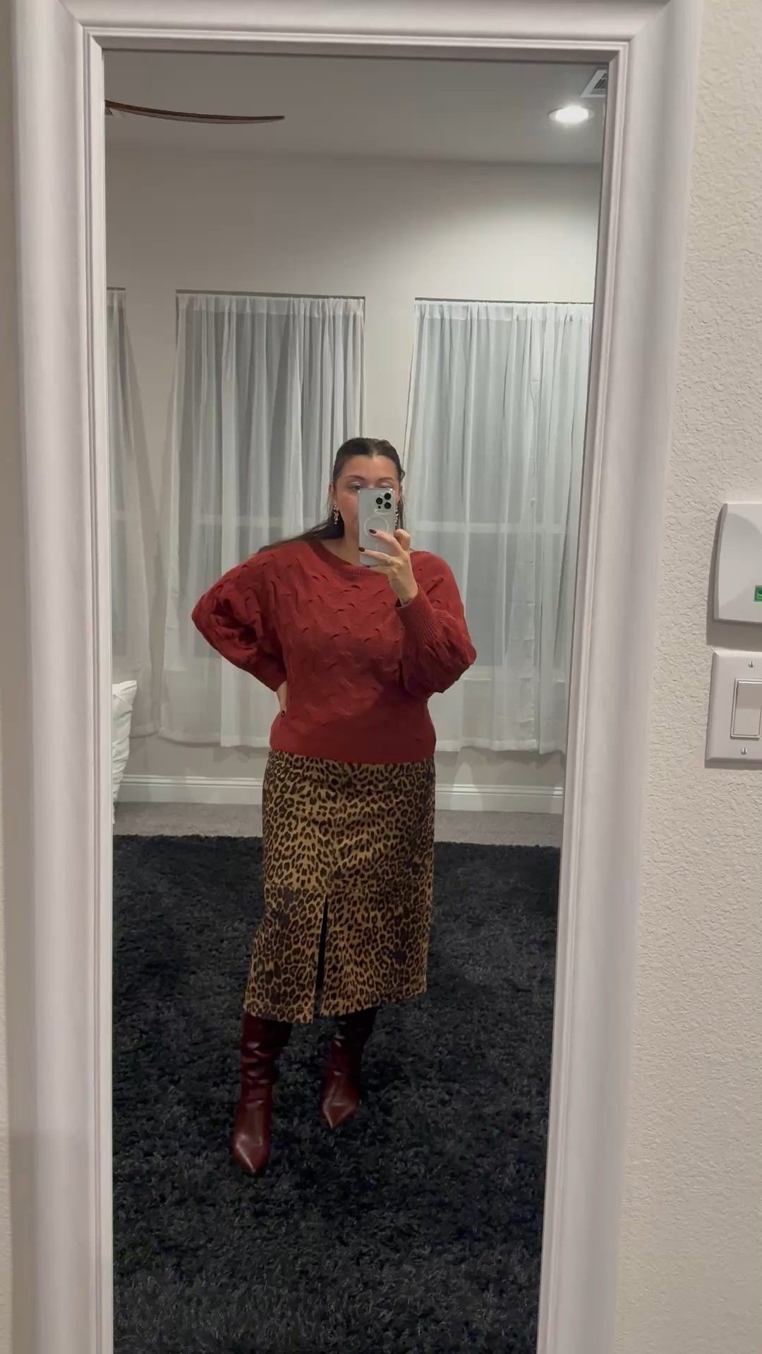 December work outfit 🎄♥️

Outfit, mom outfit, cute outfit, classy outfit December outfits, chic outfit, Mom style, fashion over 40, outfit of the day, holiday fashion, Holiday outfit, Christmas outfit  

#LTKOver40 #LTKHoliday #LTKootd