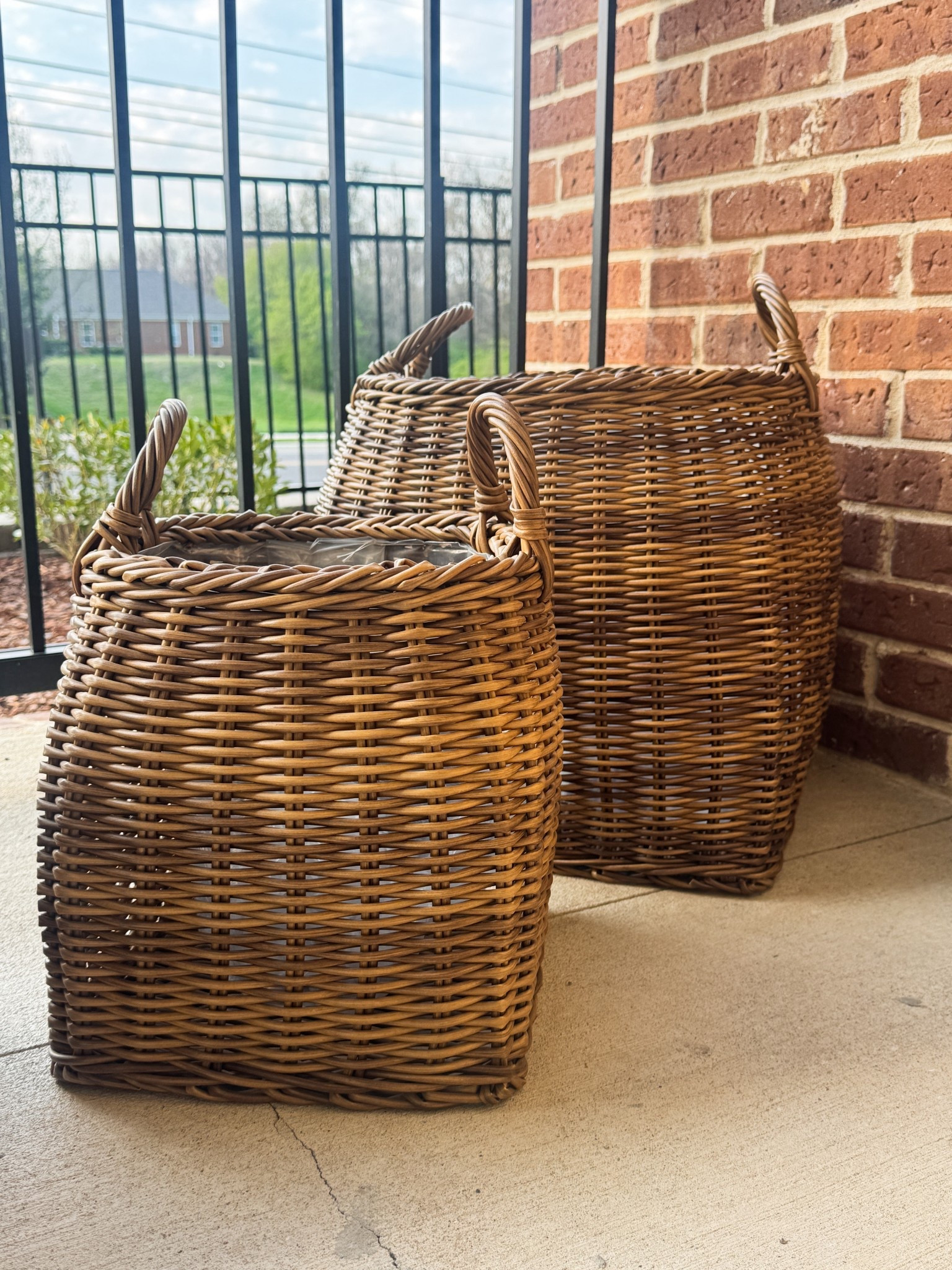 The perfect outdoor baskets 

#LTKHome #LTKSaleAlert #LTKSeasonal