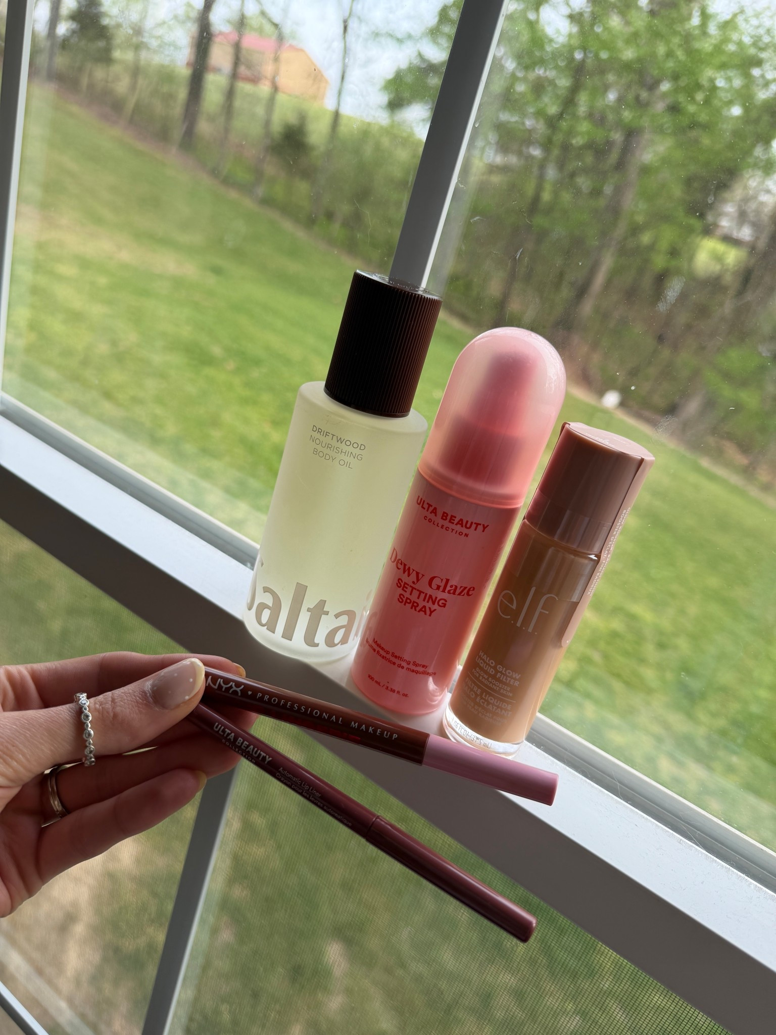 @ulta beauty picks today on my shopping run! All SO good and I love having them all in my regular roundup 🙌🏼✨ #beauty #ulta #lipliner 

#LTKBeauty