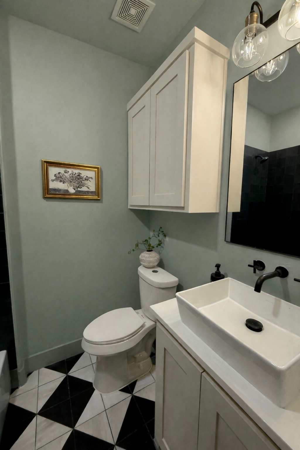 Powder bath deets 🧼

#LTKHome #LTKFindsUnder100 #LTKFindsUnder50