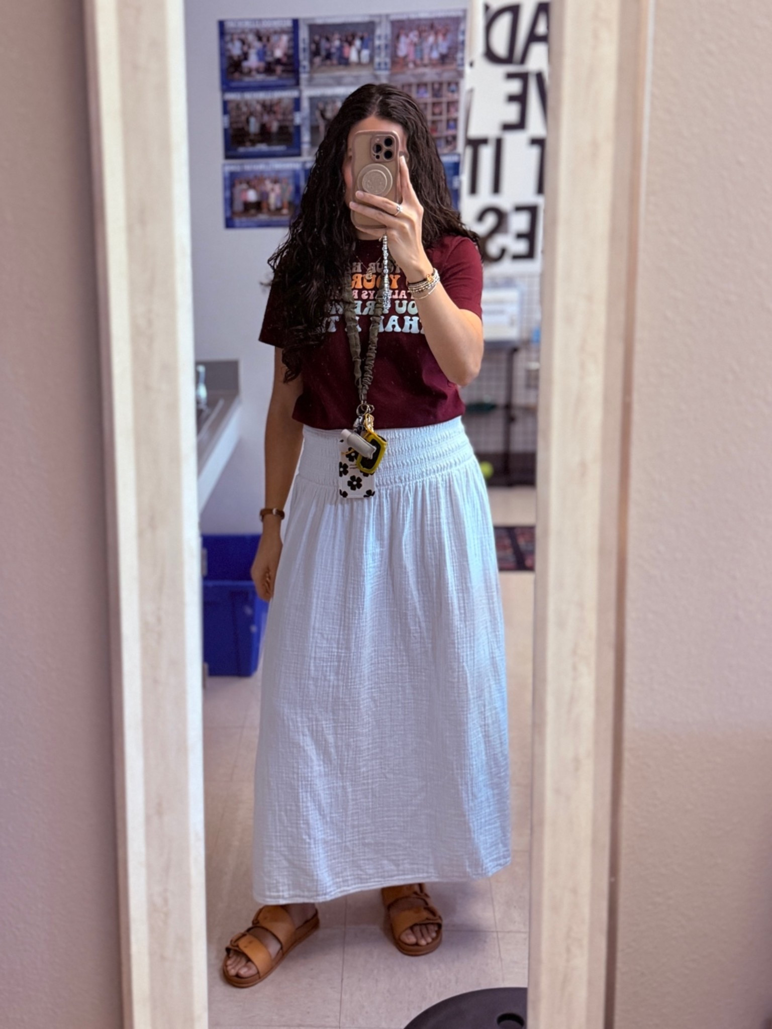 Test day shirt with a side of a linen skirt 🧠🤩✨ @gapstyle 

#OldNavy #teacherstyle

#LTKootd #LTKWorkwear #LTKSeasonal