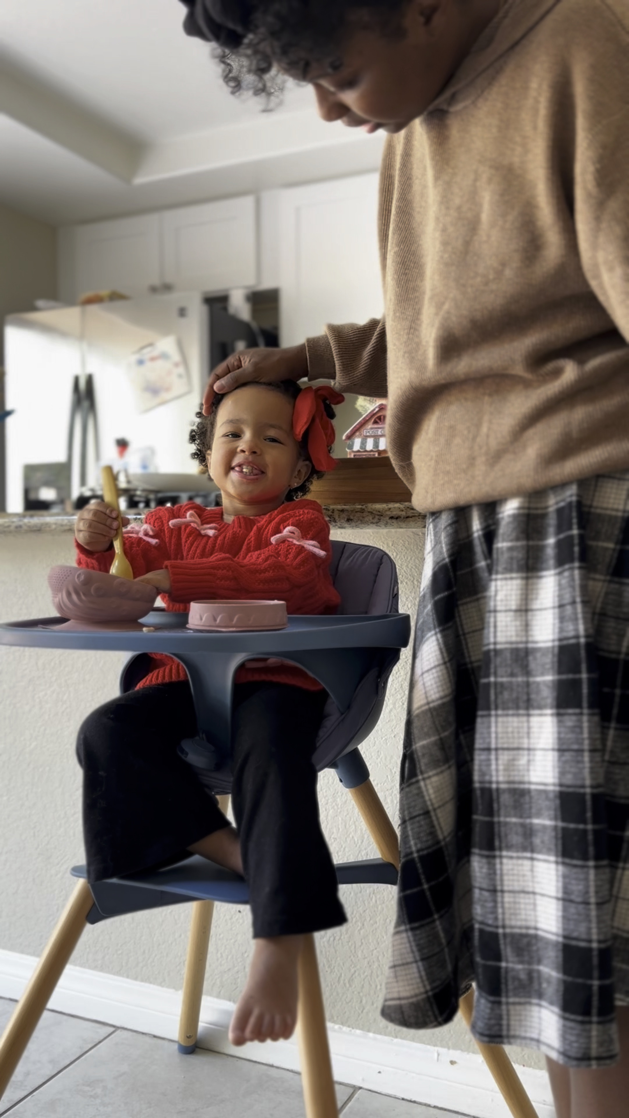 #AD I’m giving you early access to shop @rebelstork Black Friday sale before anyone else!” (from NOV 21-24)  #Rebbypartner #blackfriday 

 you can find all the big name brand baby items discounted even further! use the code REBELVIP to save 15% off when you spend over $99! 

I’ve had my eye on the Lala high chair for our daughter and I was able to find it on their site in so many colors and even the booster version! So excited to gift one to my best friend for the new arrival of her daughter! Check out rebel stork to save big on all things kids and baby!

#LTKBaby #LTKBump #LTKKids