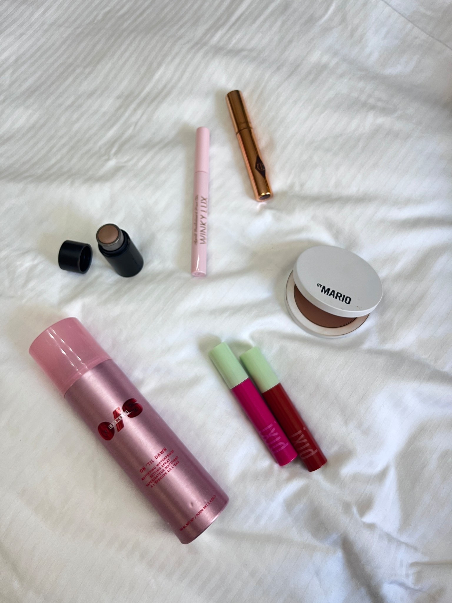 Some beauty favorites
Setting spray
Contour stick (shade biscuit)
Lip tint
Lash primer 
Brow gel

#LTKSaleAlert #LTKBeauty #LTKStyleTip