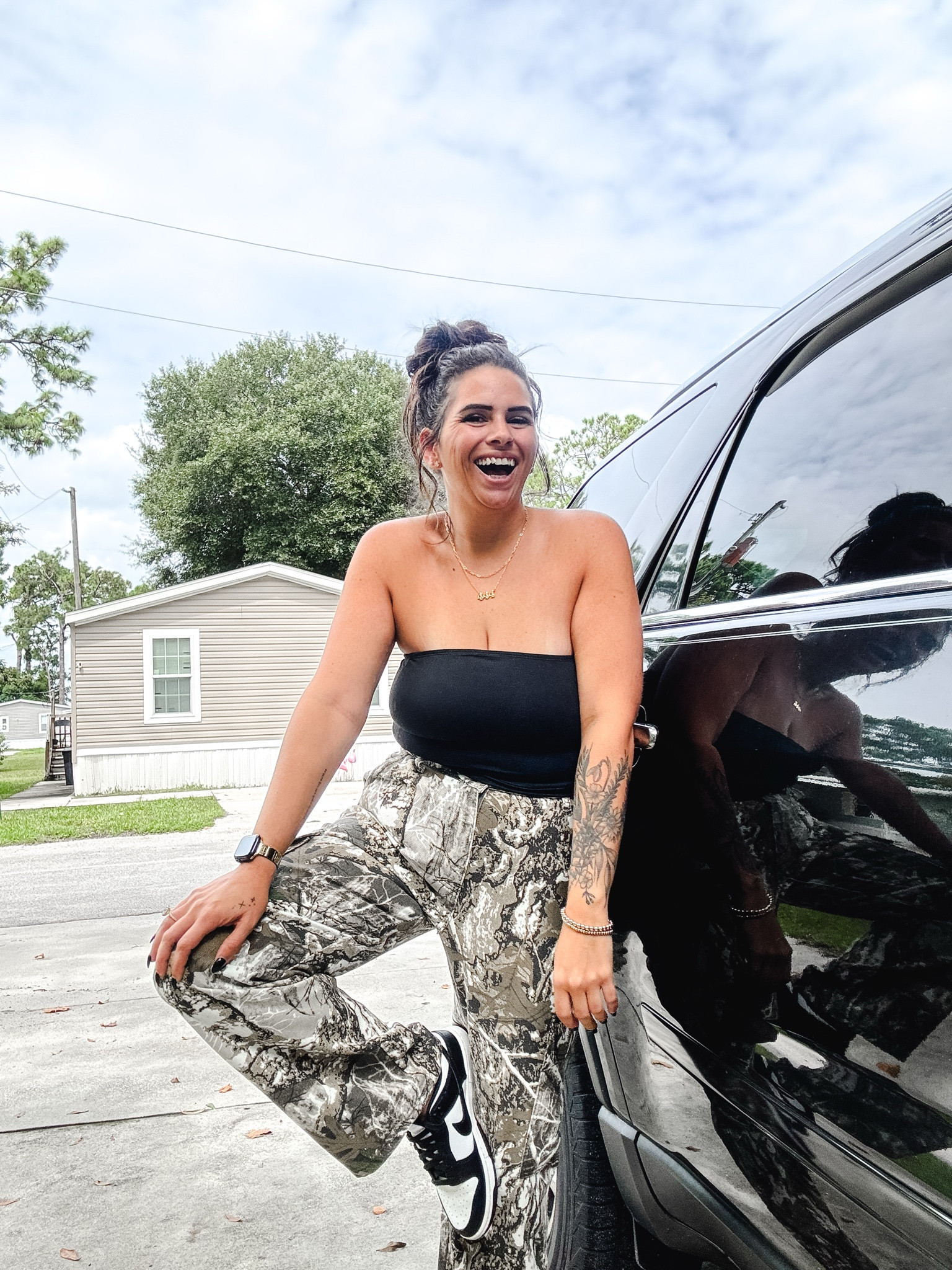 Obsessing over these camo pants and tube top combo!! Very on trend, very demure if you will. 

Sizing details: 
•pants are a M 
•top is a M 
•shoes are a size 8 

#LTKCon #LTKMidsize #LTKStyleTip