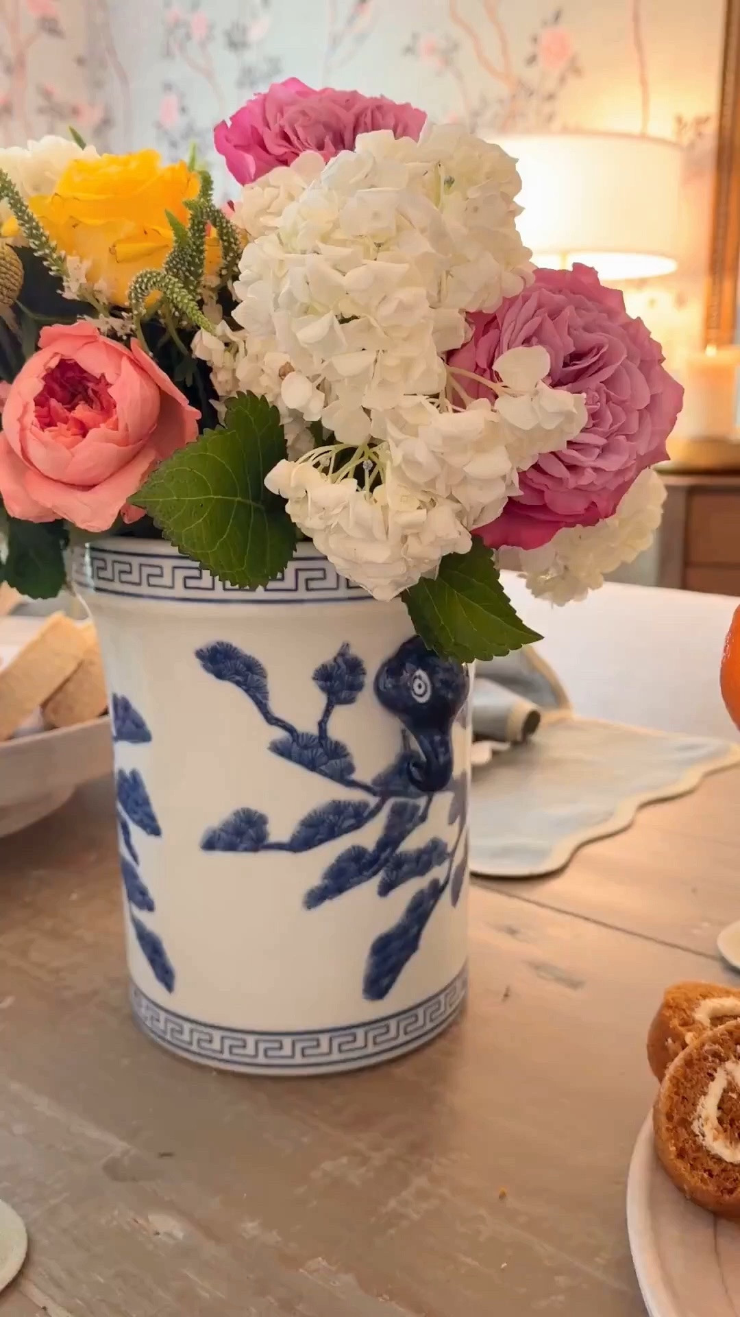 Used this champagne bucket for my flowers! 😍
