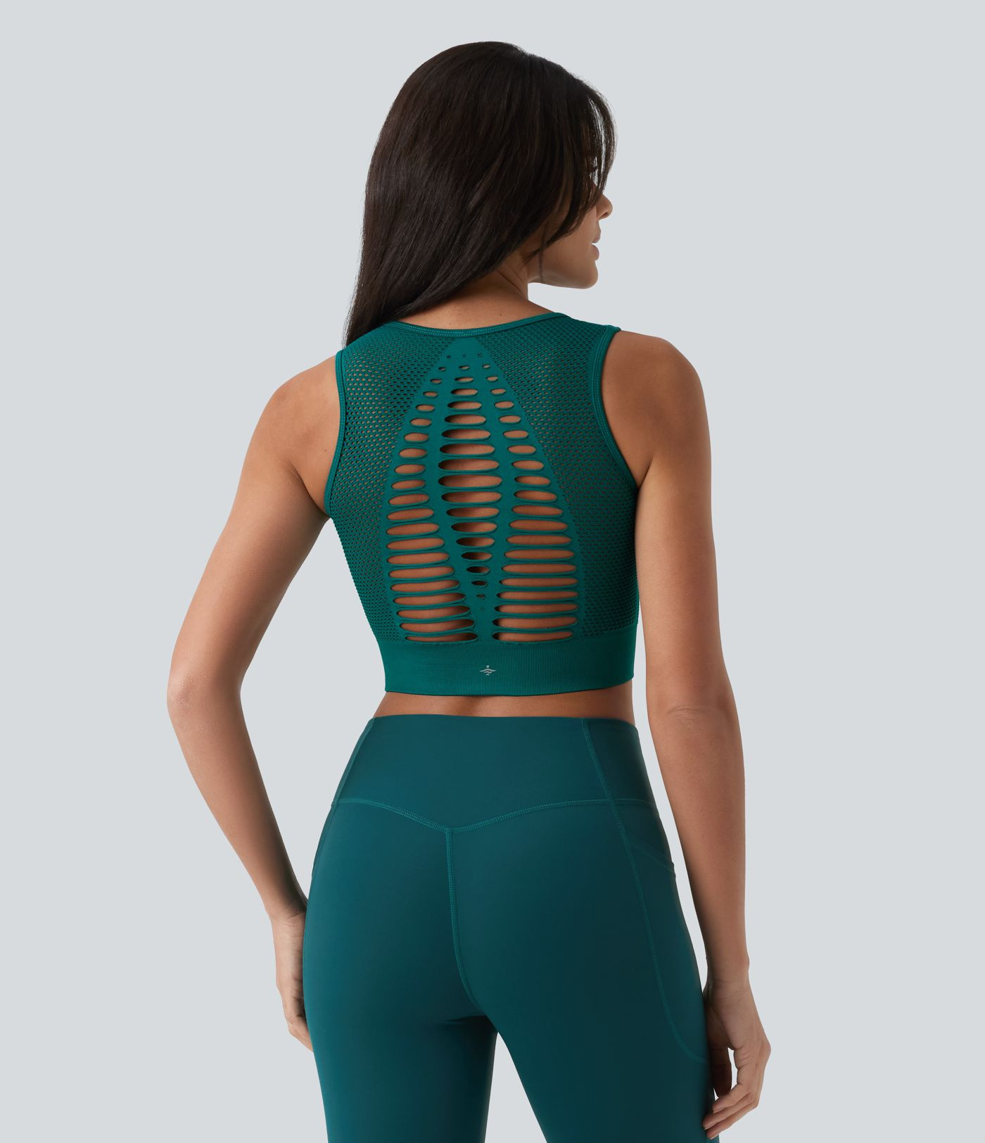 Women\u2019s OneForm Seamless Flow Cut-Out Built-in Bra Yoga Tank Top - Halara | HALARA